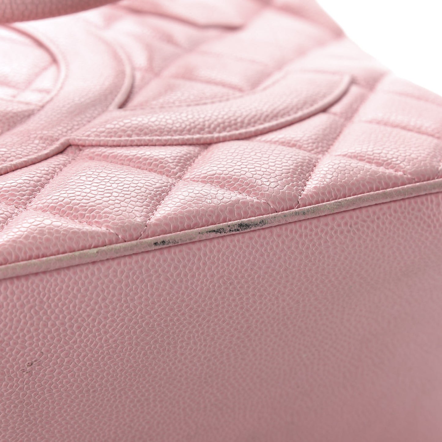 Caviar Quilted Medallion Tote Light Pink
