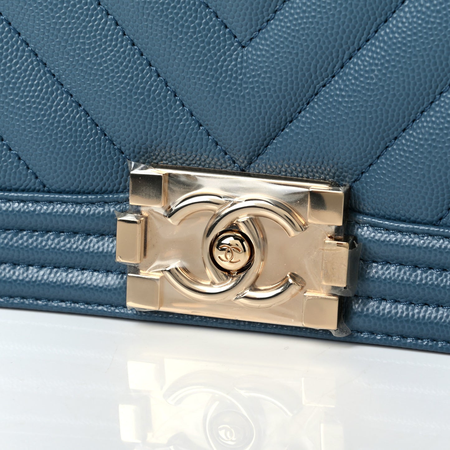 Caviar Chevron Quilted Medium Boy Flap Blue