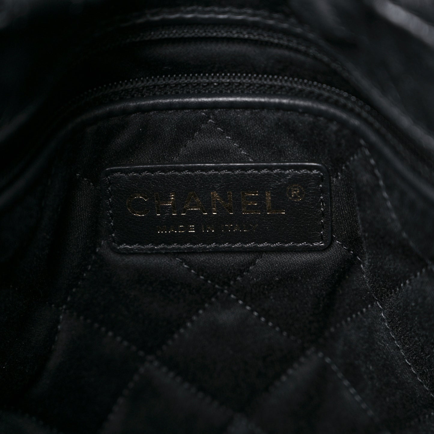 Shiny Calfskin Quilted Chanel 22 Backpack Black
