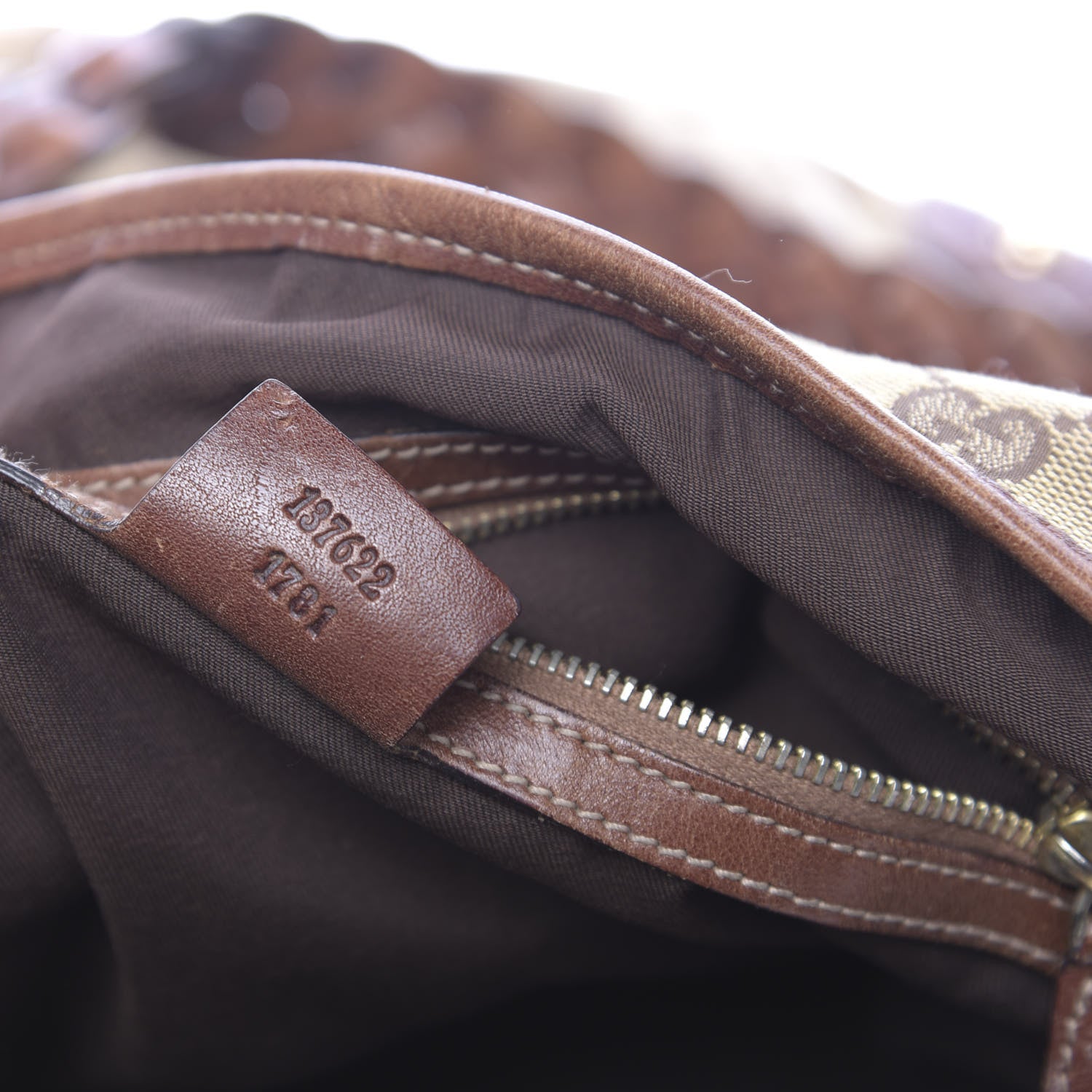 Gucci Monogram Oversized Pelham Dark Brown 7 of 17