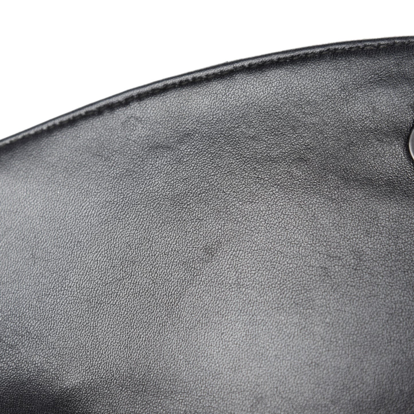 Shiny Goatksin Logo Embossed Monochrome M BB Round Shoulder Bag Black