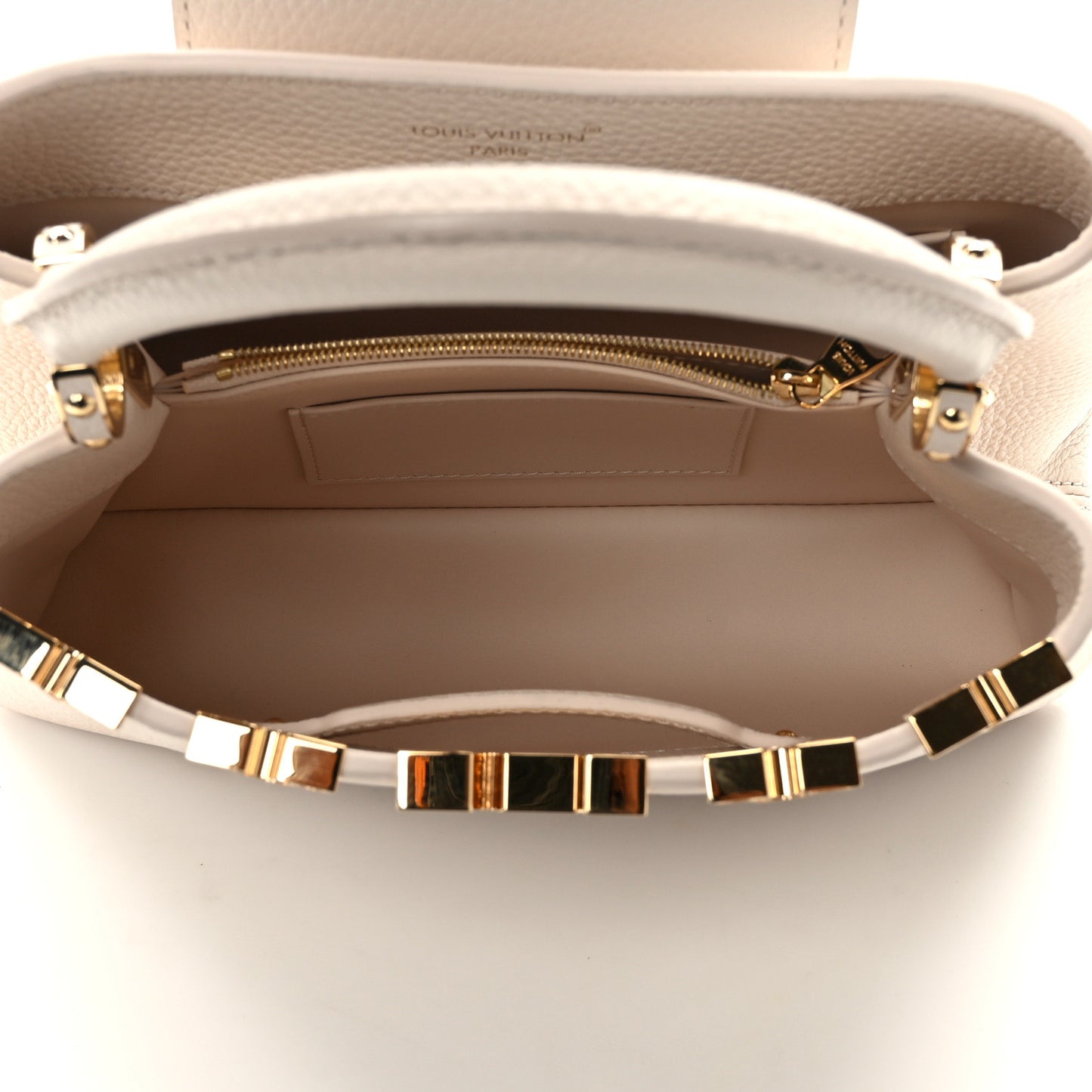 Taurillon Mother of Pearl Flowers Capucines BB Creme Nacre