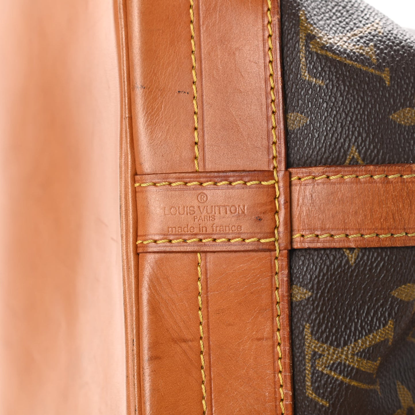 Monogram Noe