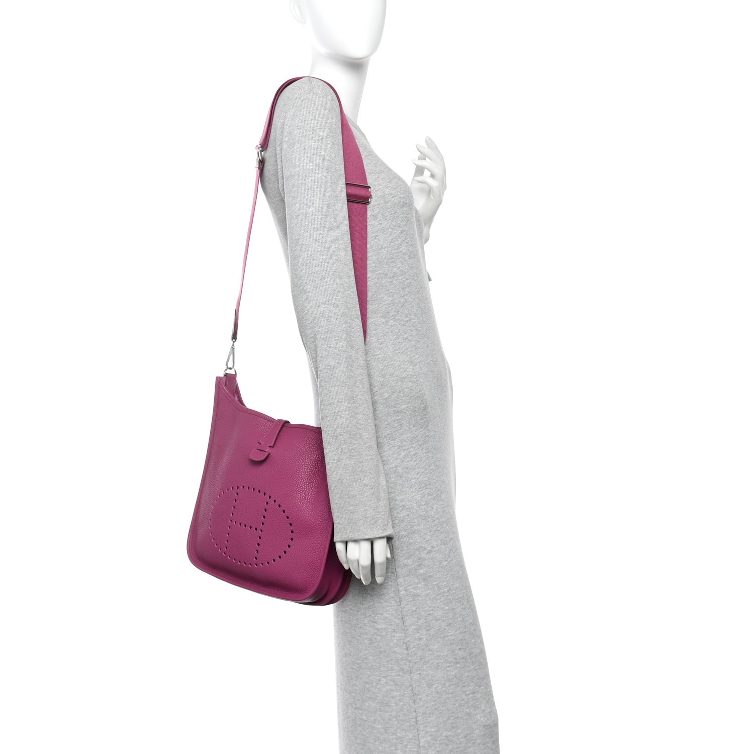 Hermes Taurillon Clemence EVELYNE III PM Tosca 1917759 – FASHIONPHILE