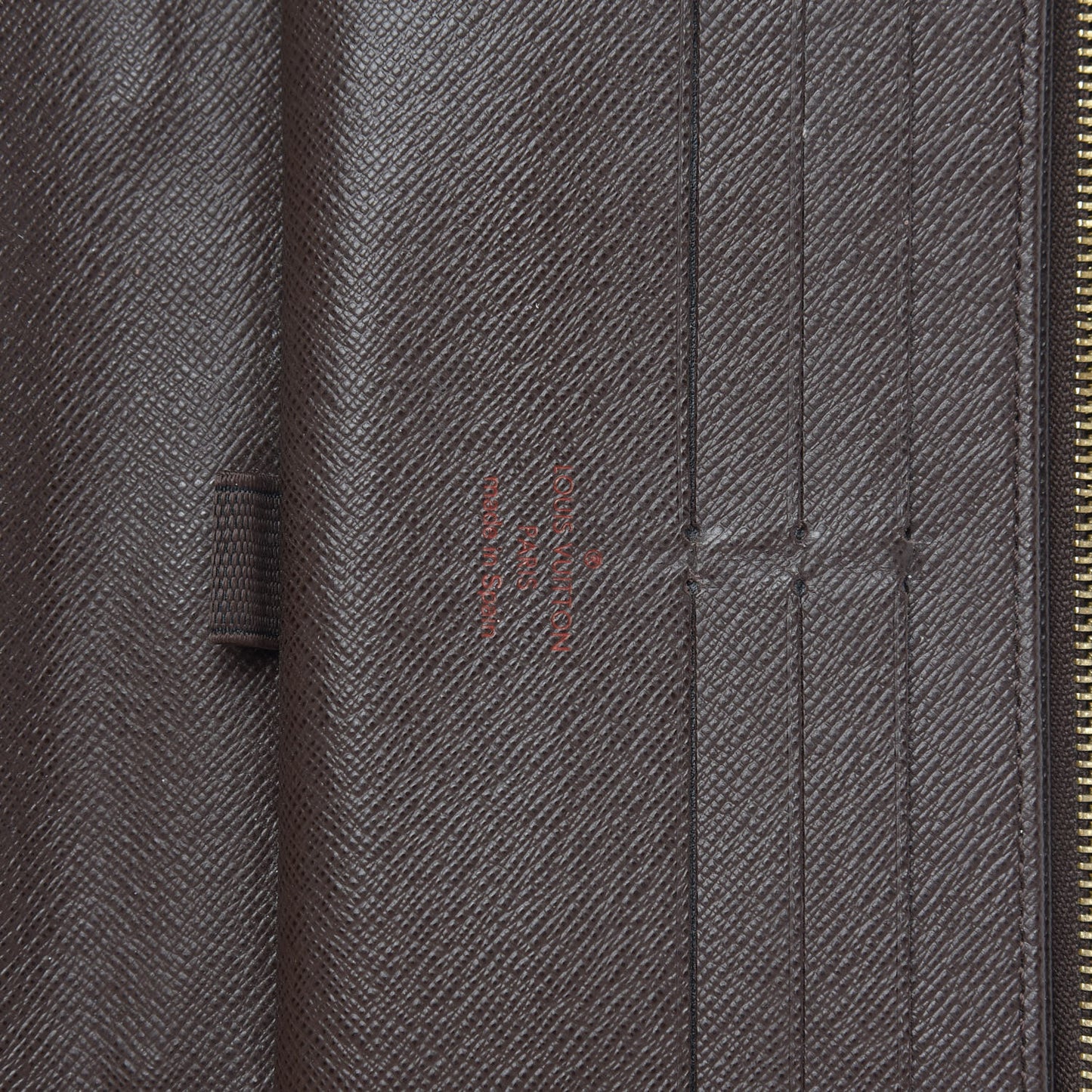 Damier Ebene Zippy Organizer Wallet