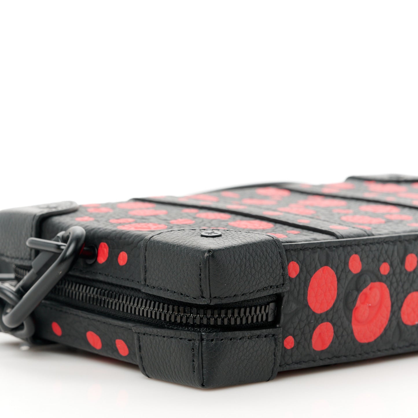 LV X YK Taurillon Monogram Soft Trunk Wallet Black Red