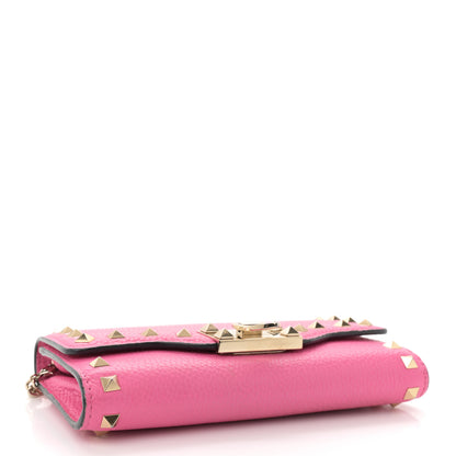 Valentino Garavani Pebbled Calfskin Rockstud Flip Lock Wallet On Chain Feminine Pink 4 of 11