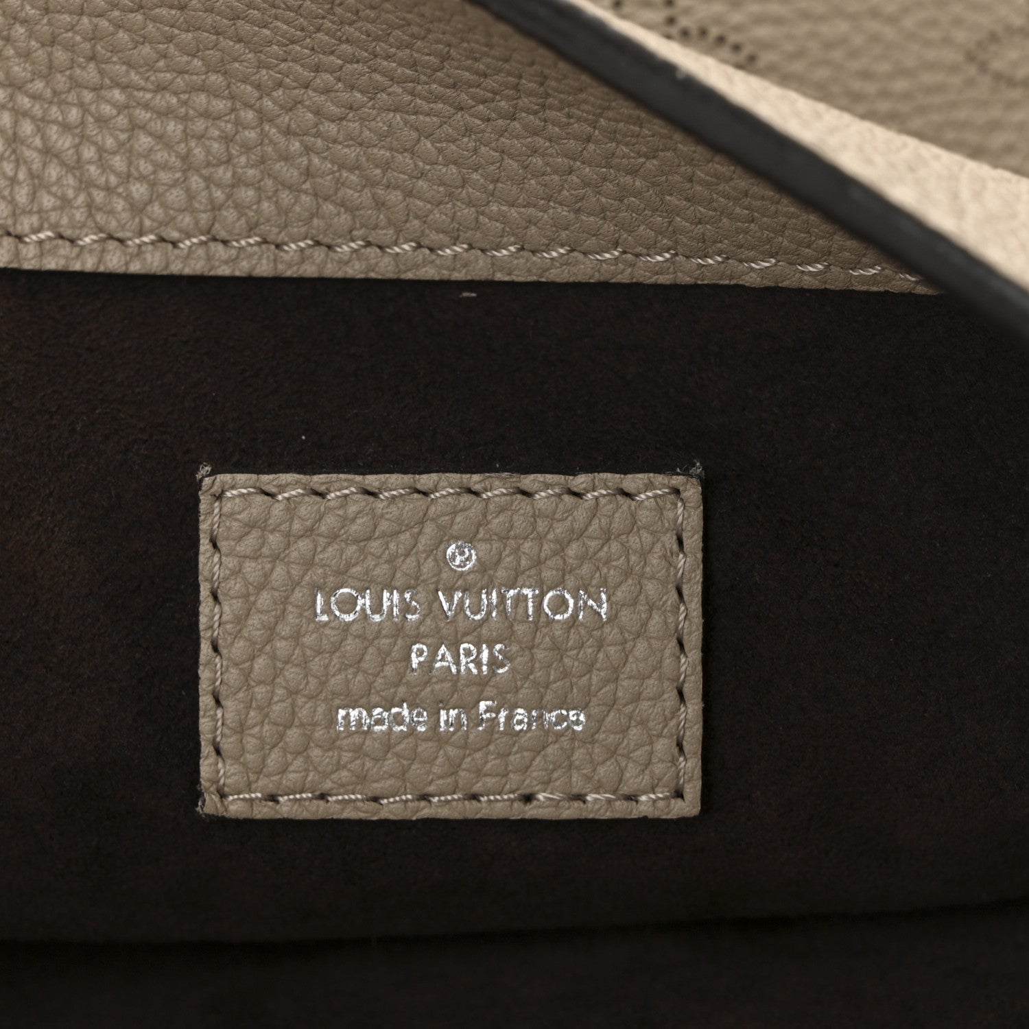 Louis Vuitton Mahina Babylone PM Galet 6 of 10