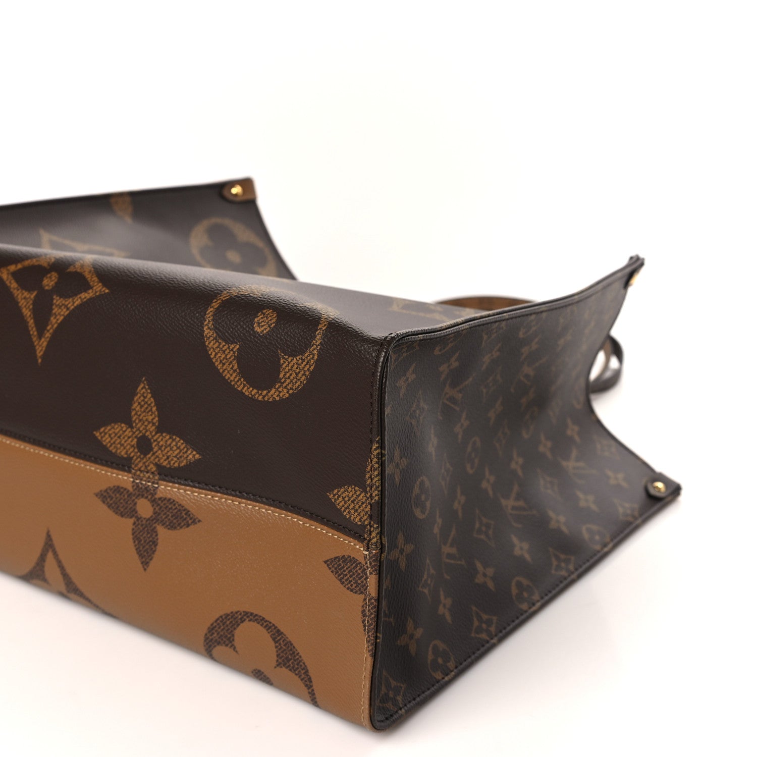 Louis Vuitton Reverse Monogram Giant Onthego GM 8 of 8