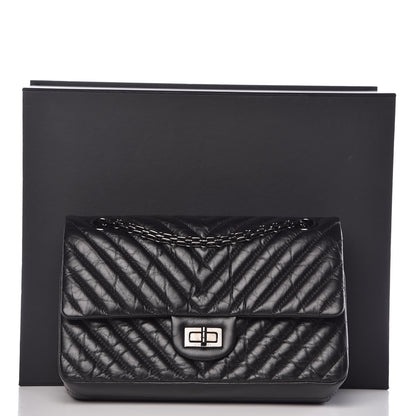 Chanel Aged Calfskin Chevron Quilted 2.55 Reissue 225 Flap So Black 11 of 11