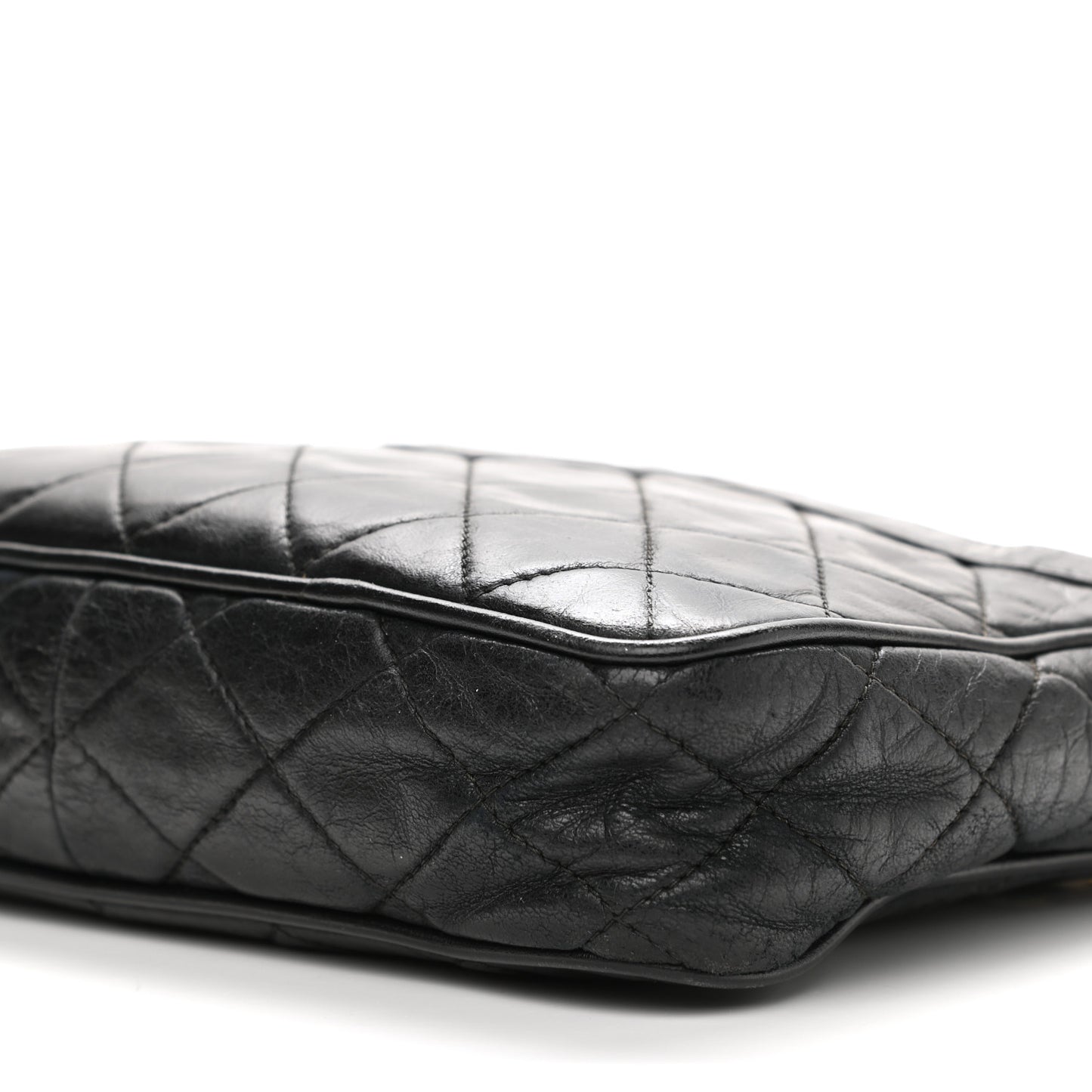 Lambskin Quilted CC Tassel Camera Case Black