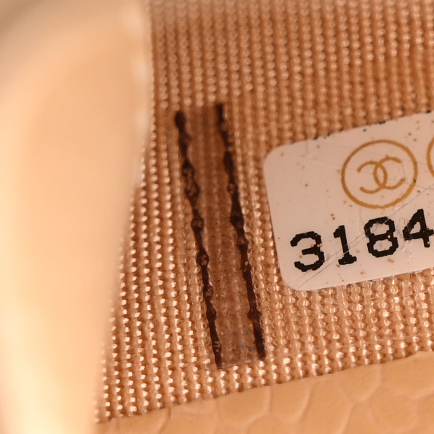 Caviar Quilted Card Holder Beige