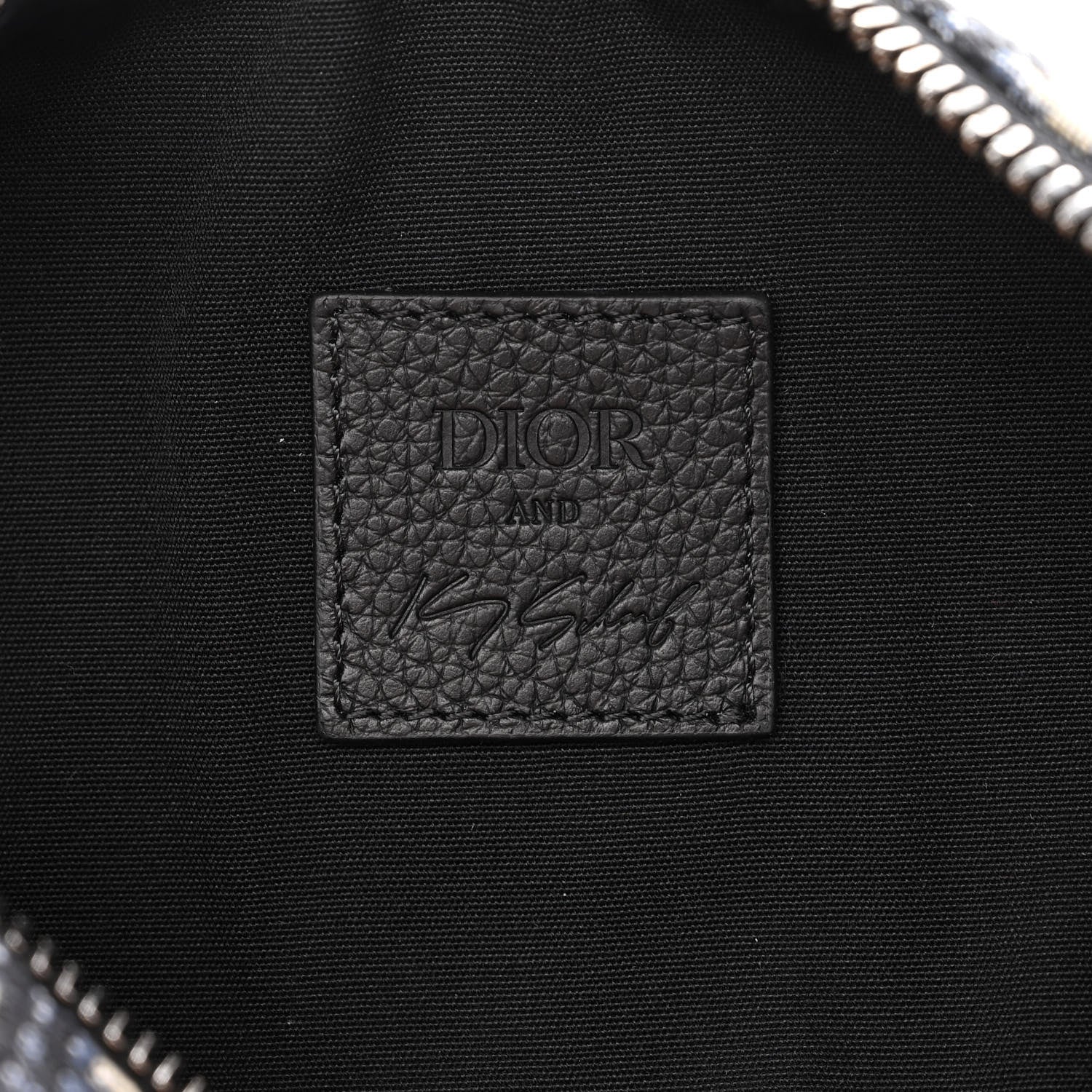 Christian Dior X KENNY SCHARF Oblique Canvas Embroidered Patches Roller Messenger Bag Charcoal 6 of 9
