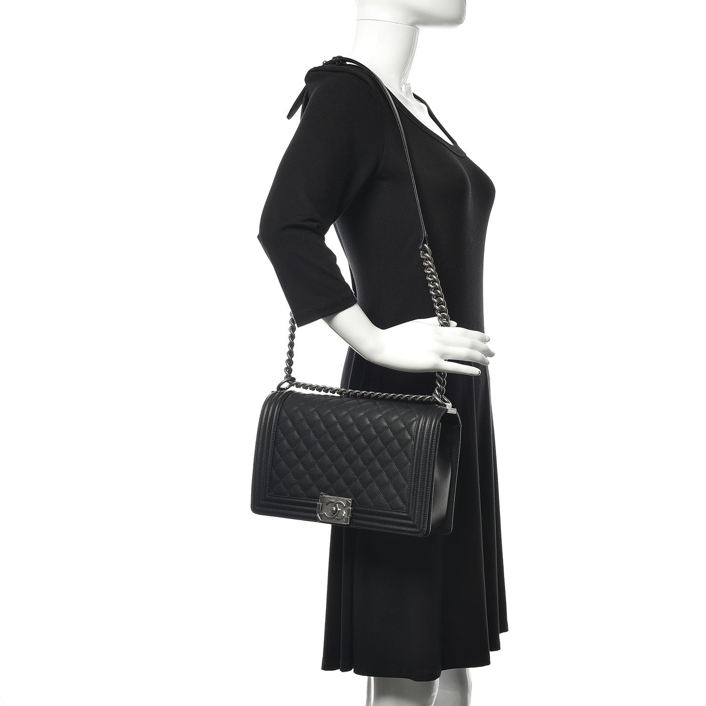 Caviar Quilted New Medium Boy Flap Black