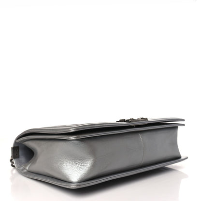 Chanel Caviar Chevron New Medium Boy Flap Silver 4 of 9