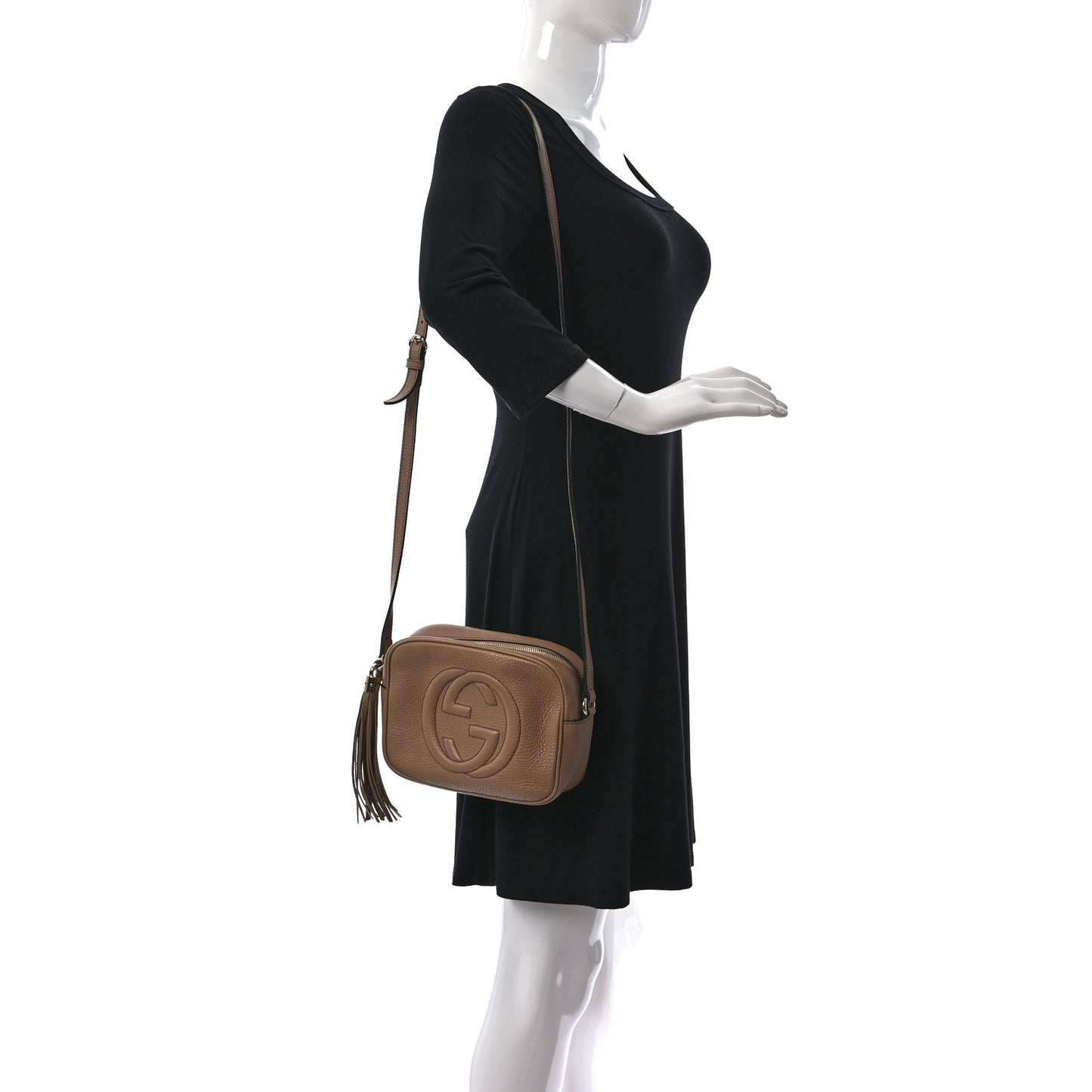 Pebbled Calfskin Small Soho Disco Bag Camelia