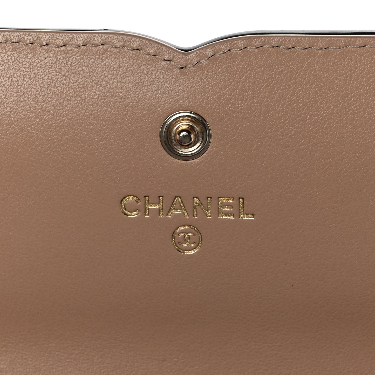 Caviar Quilted Filigree Flap Wallet Beige Black