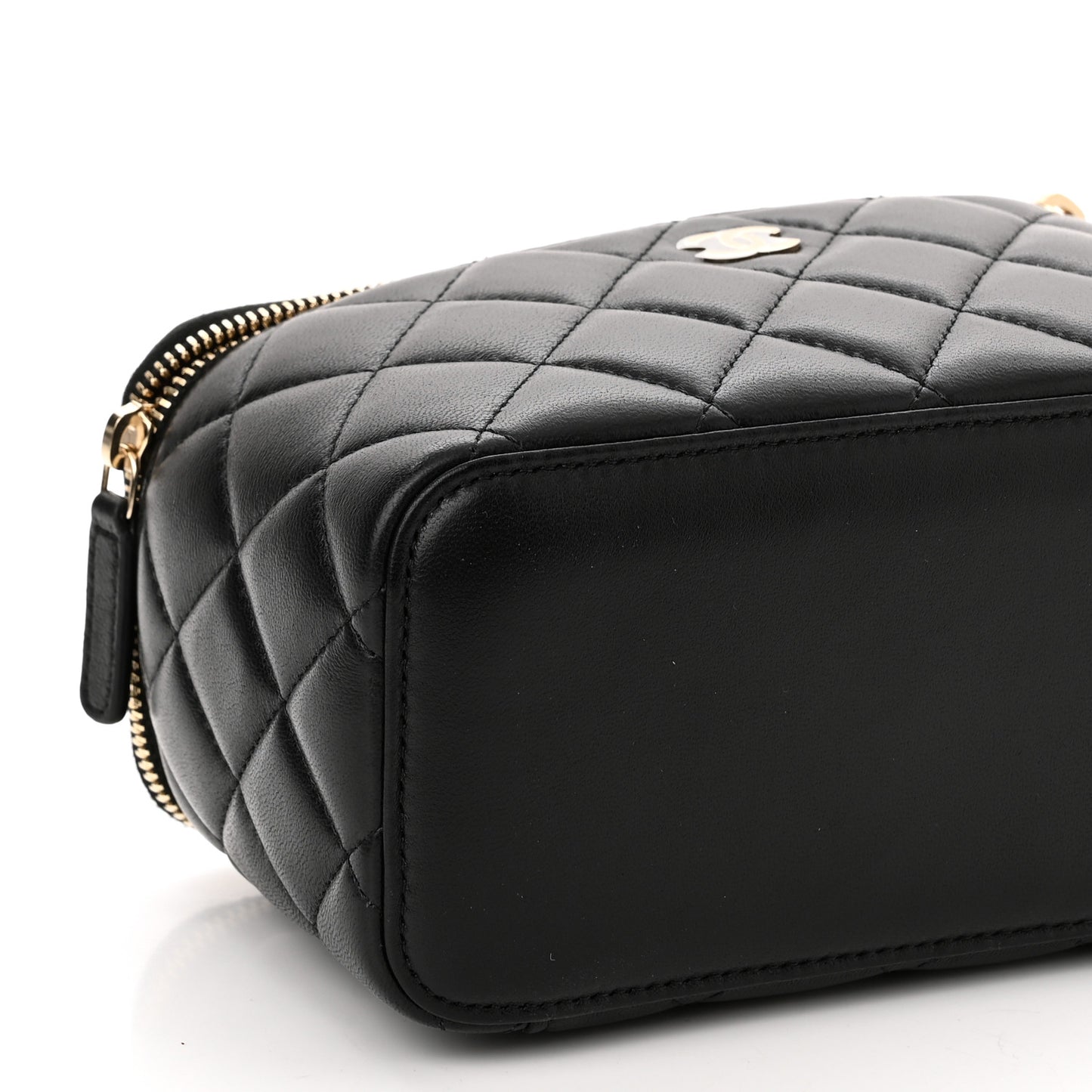 Lambskin Quilted Small Vanity Case With Chain Black
