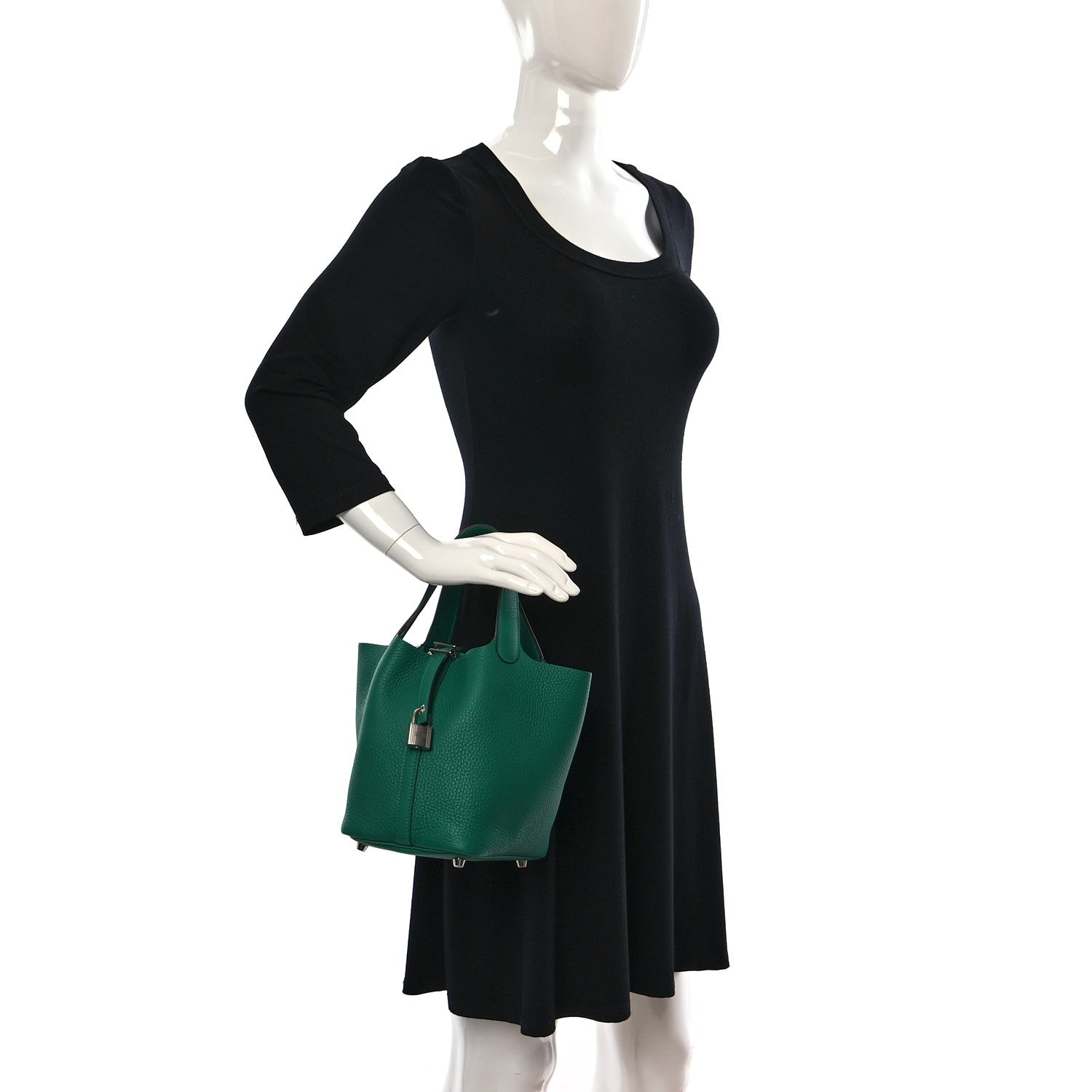 Hermes Taurillon Clemence Picotin Lock 18 PM Vert Vertigo 2 of 9