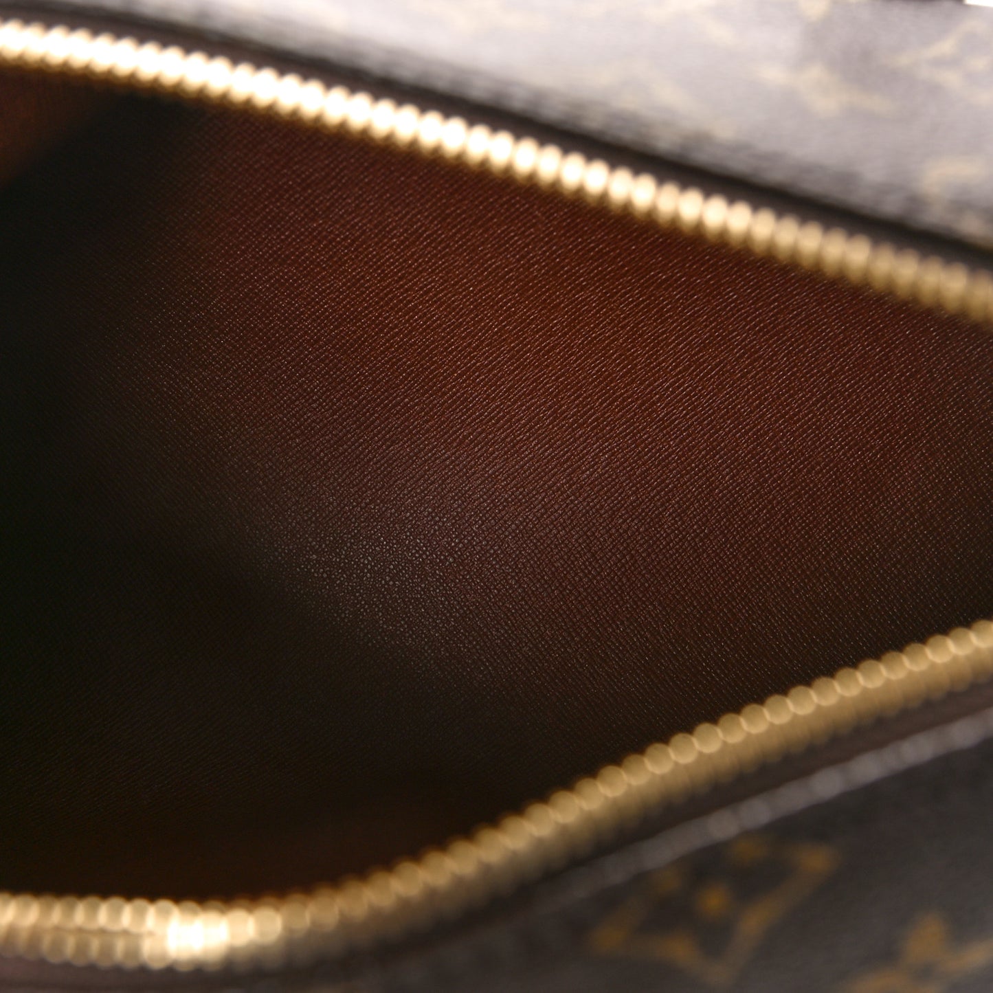 Monogram Papillon 26