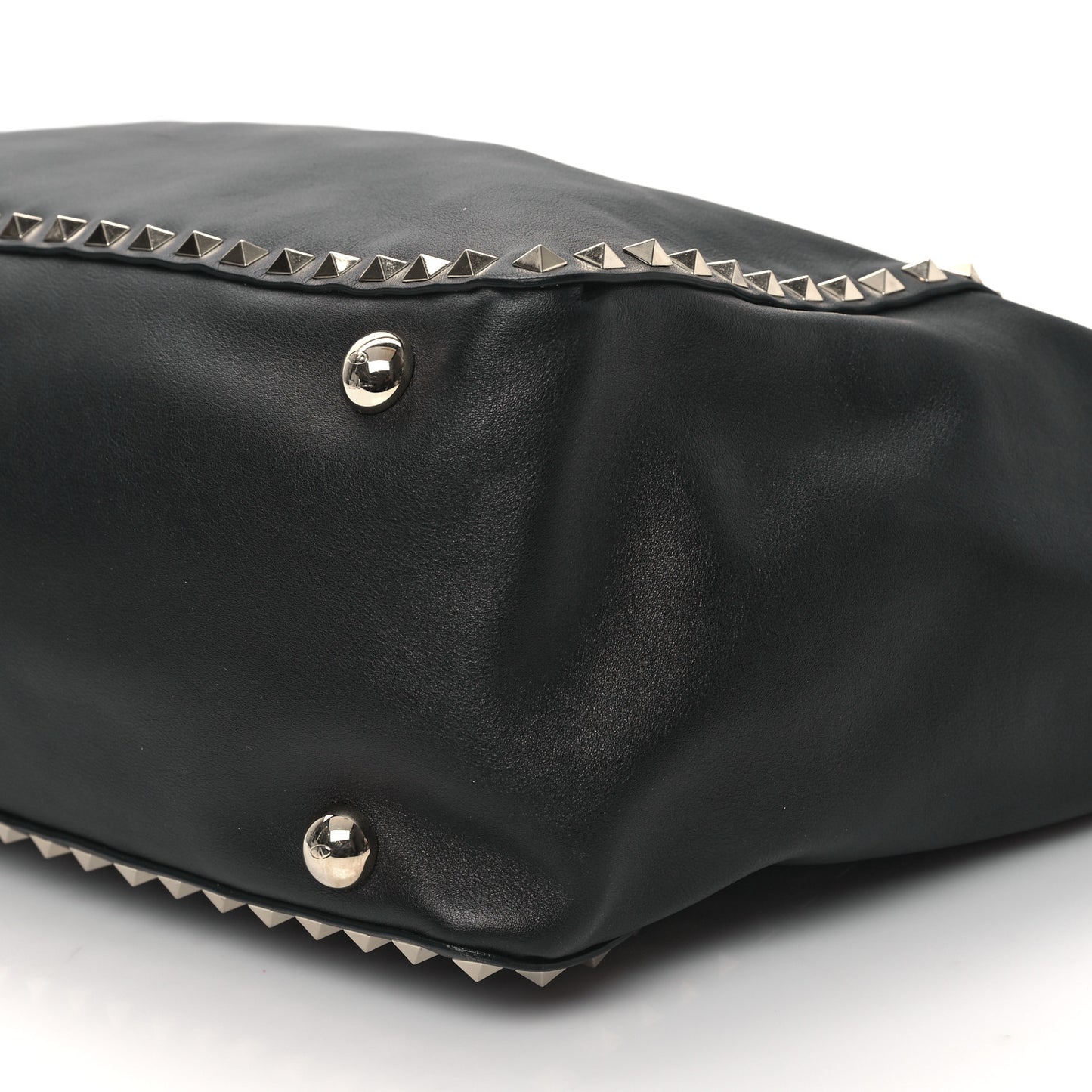 Vitello Medium Rockstud Tote Black
