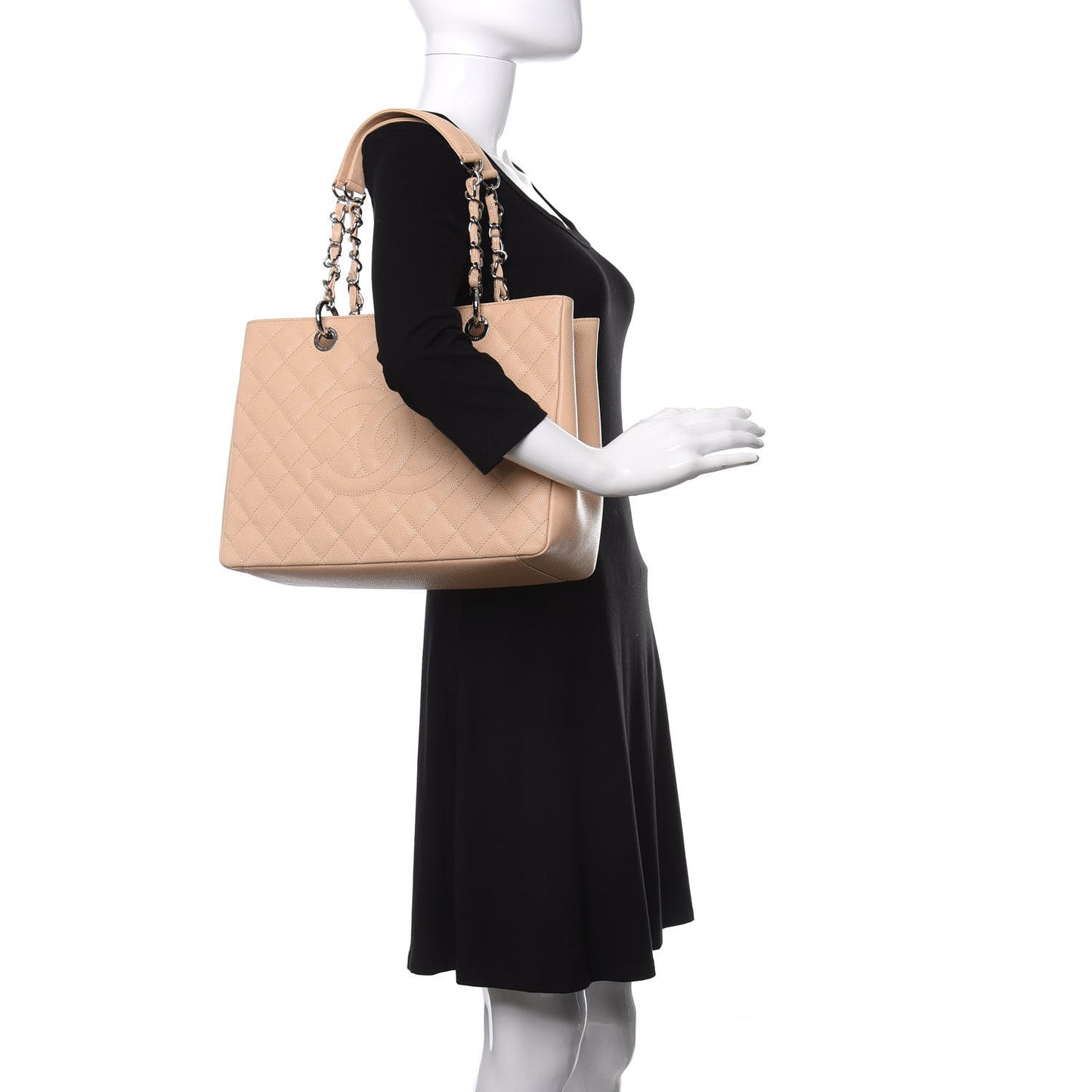 Caviar Quilted Grand Shopping Tote GST Beige Clair