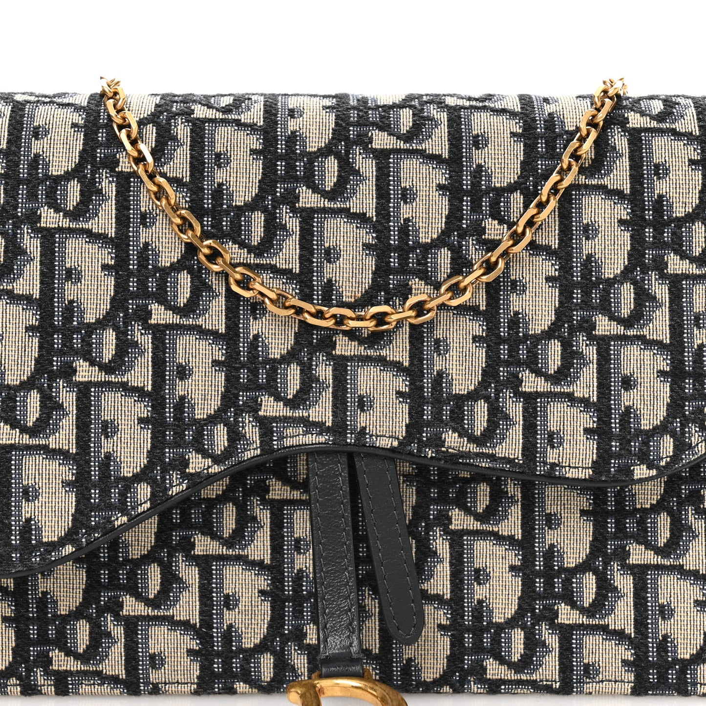 Oblique Saddle Chain Pouch Blue