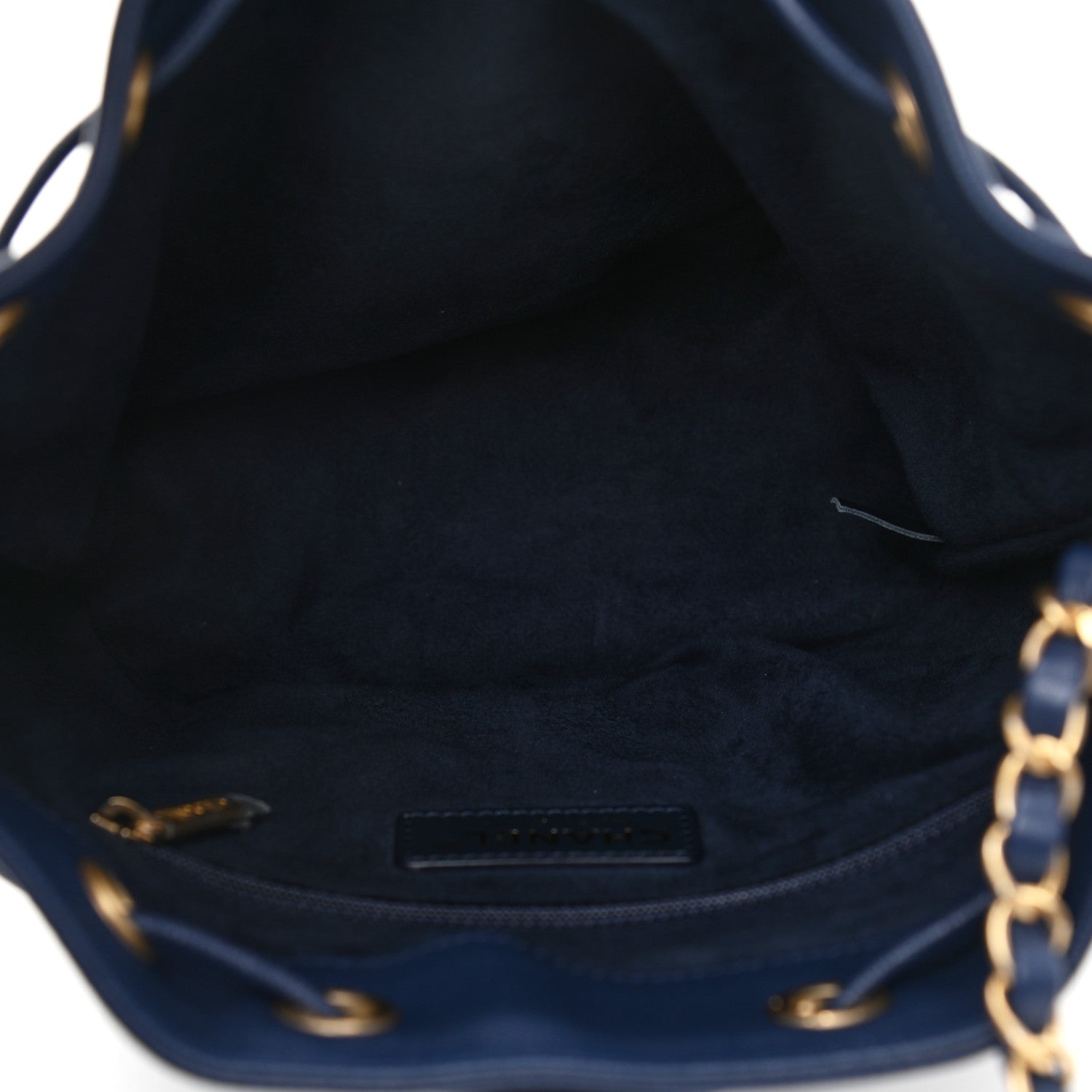 Chanel Caviar Deauville Drawstring Bucket Bag Navy 6 of 9