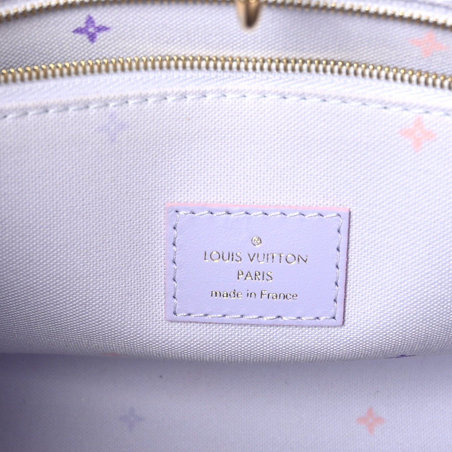 Louis Vuitton Monogram Giant Spring In The City Onthego PM Sunrise Pastel 6 of 9