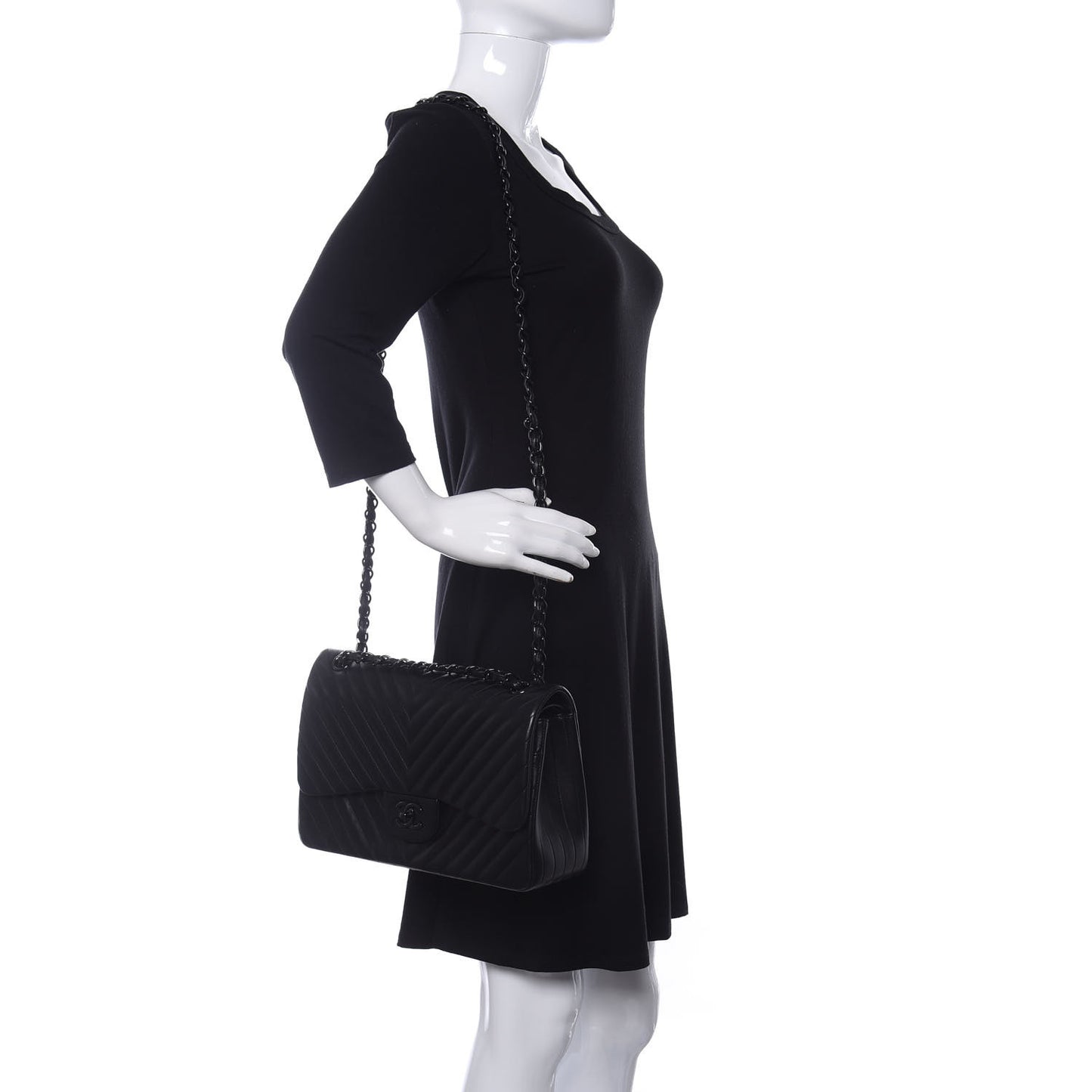 Lambskin Chevron Quilted Jumbo Double Flap So Black