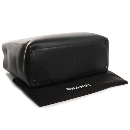 Chanel Calfskin XL Cerf Tote Black 4 of 7