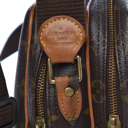 Louis Vuitton Monogram Reporter PM 10 of 16