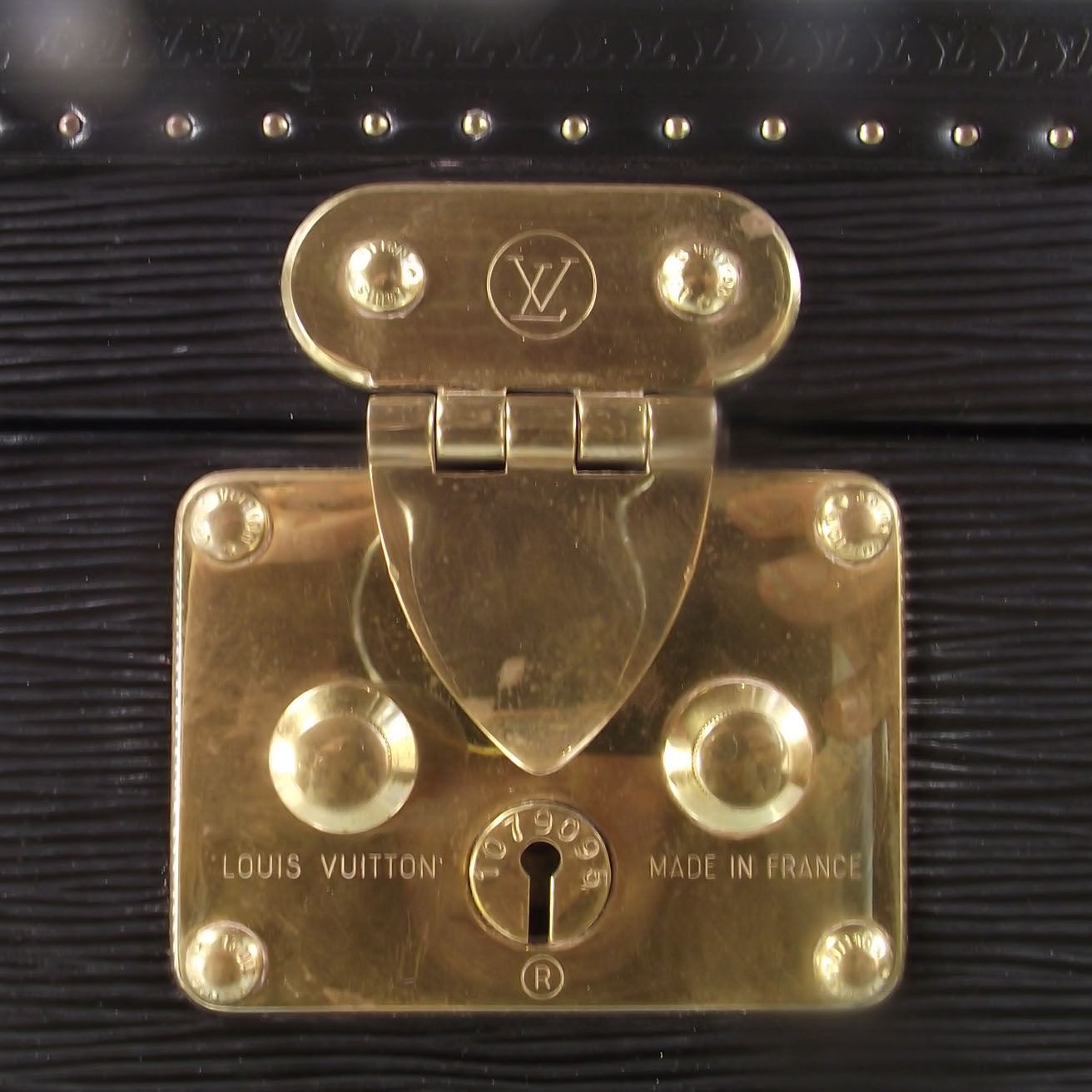 Louis Vuitton Epi Cave a Whiskey Set Case Special Orde Black 9 of 11