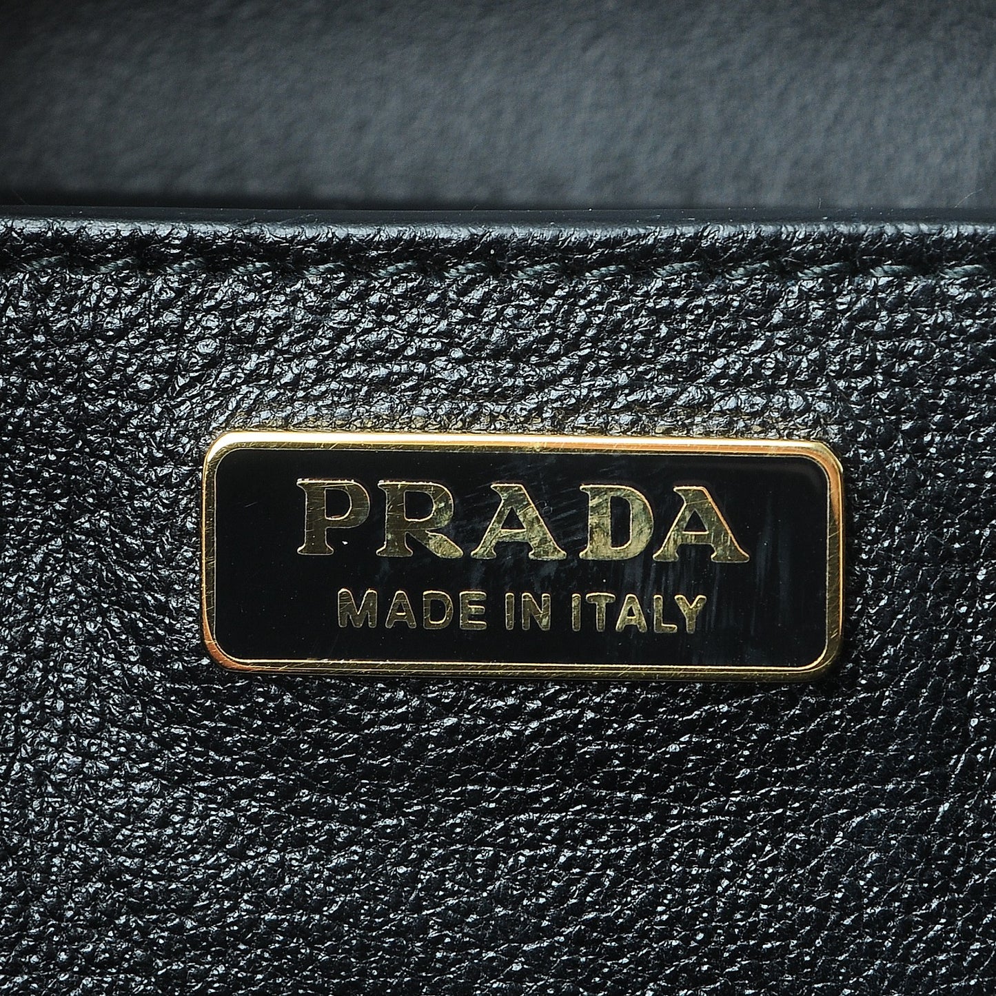 City Calf Saffiano Cahier Bag Nero Black