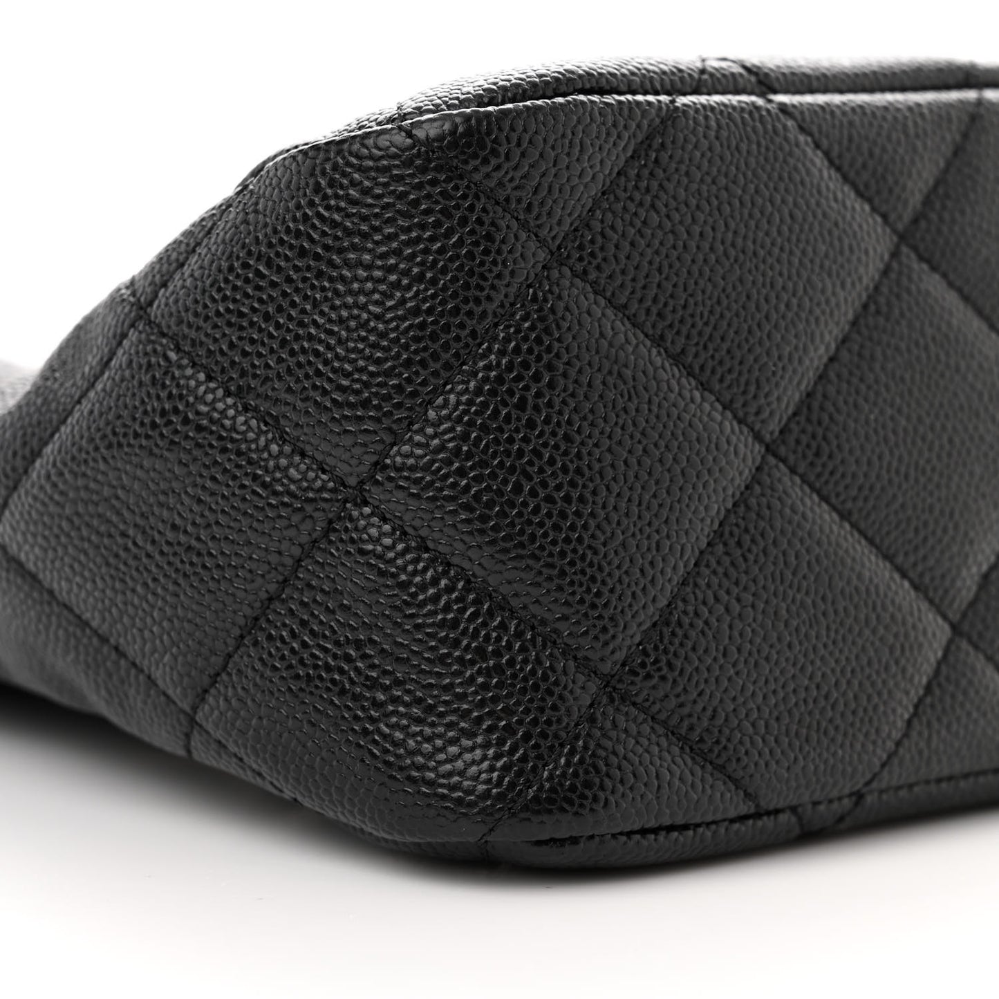 Caviar Quilted Small Pick Me Up Hobo Black