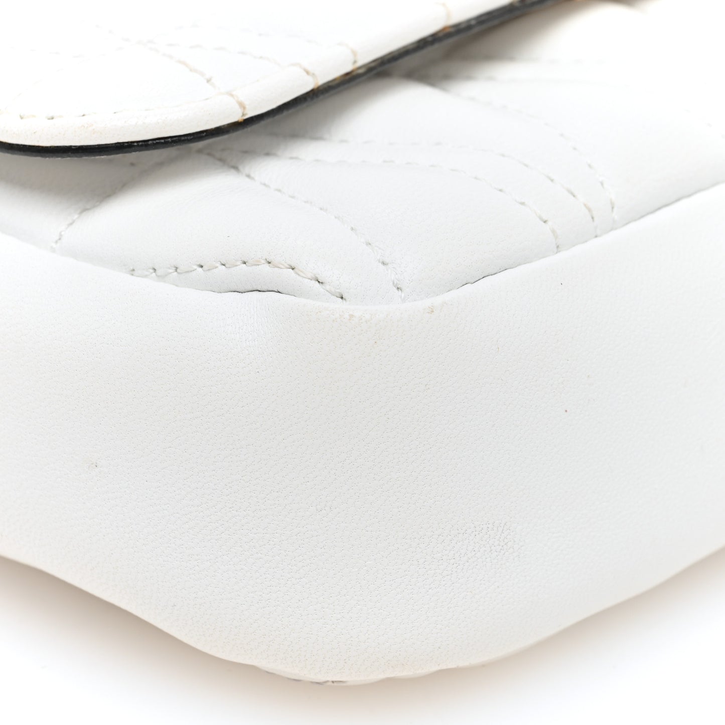 Virtus Mini Wallet Chain Crossbody White