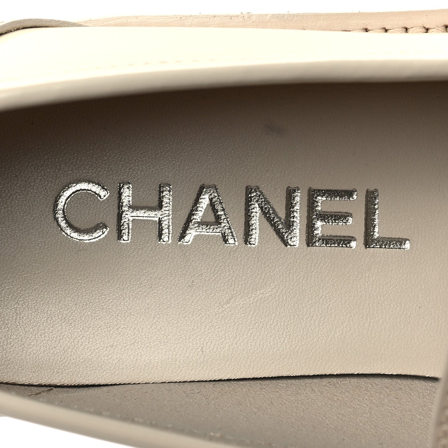 Shiny Calfskin Loafers 38 Beige