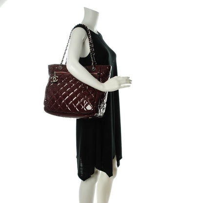Chanel Patent Quilted Large Chic and Glitter Tote Dark Red 2 of 7