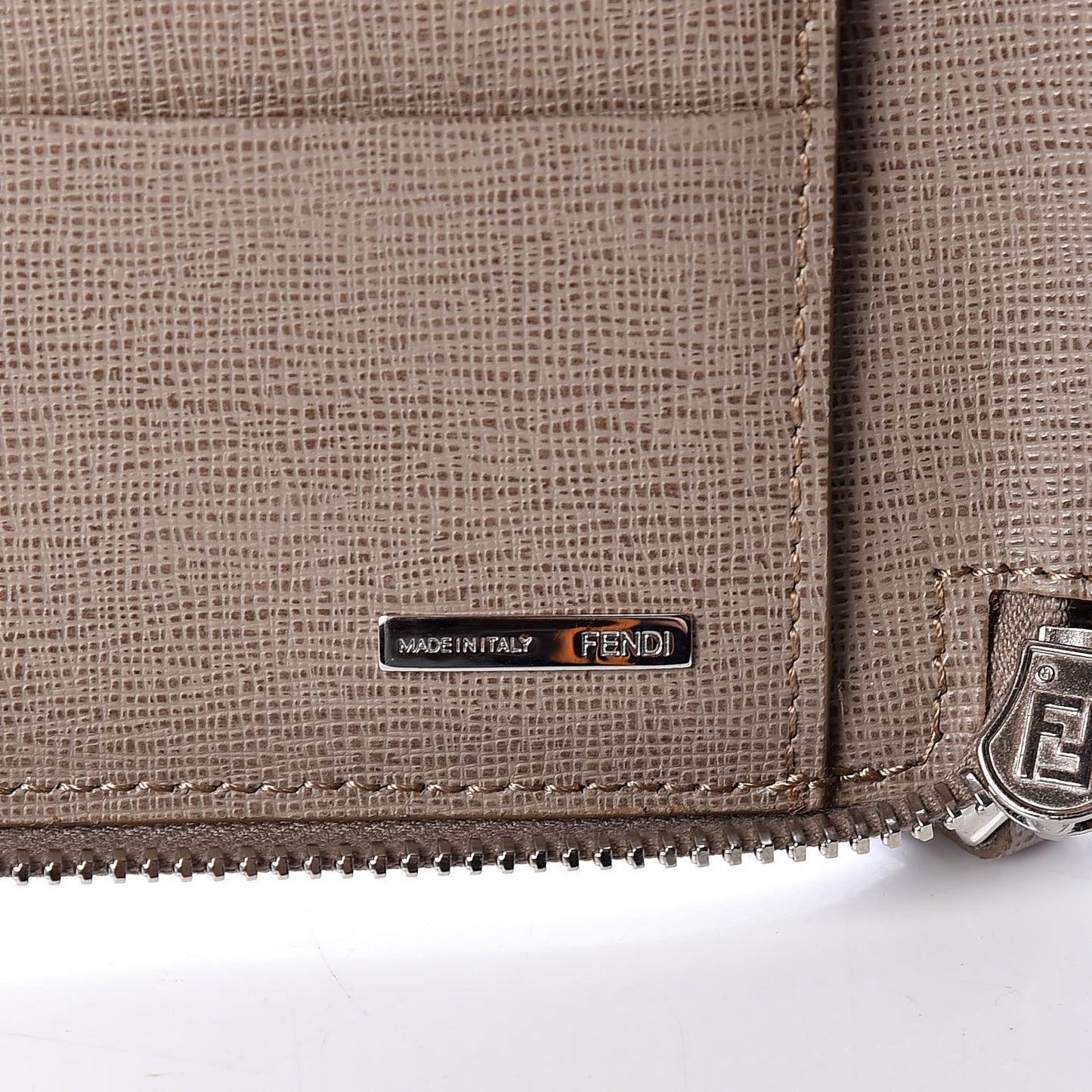 Vitello Elite Zip Around Wallet Tortora