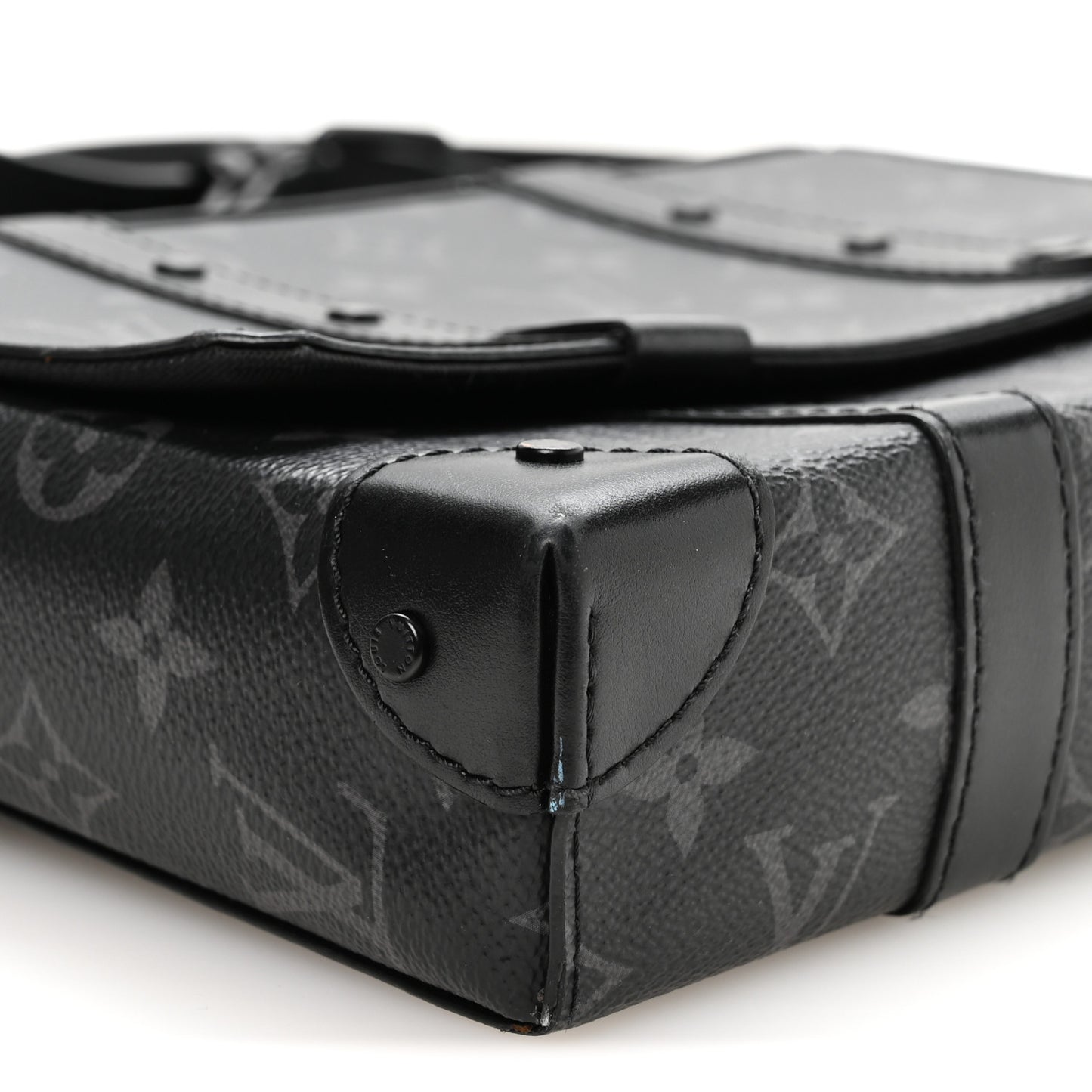 Monogram Eclipse Trunk Messenger