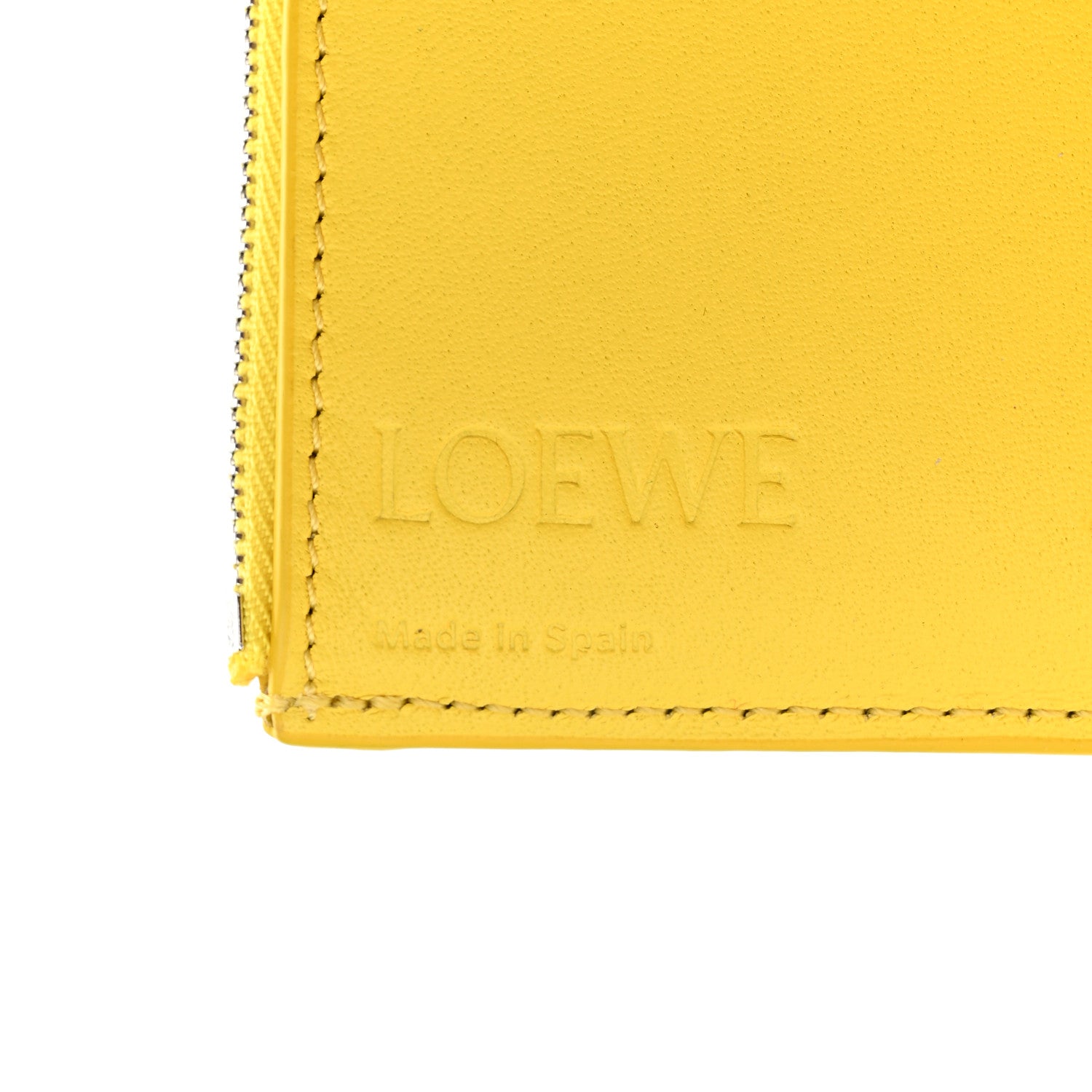 Loewe Pebble Grain Calfskin Anagram Small Vertical Wallet Lemon 6 of 7