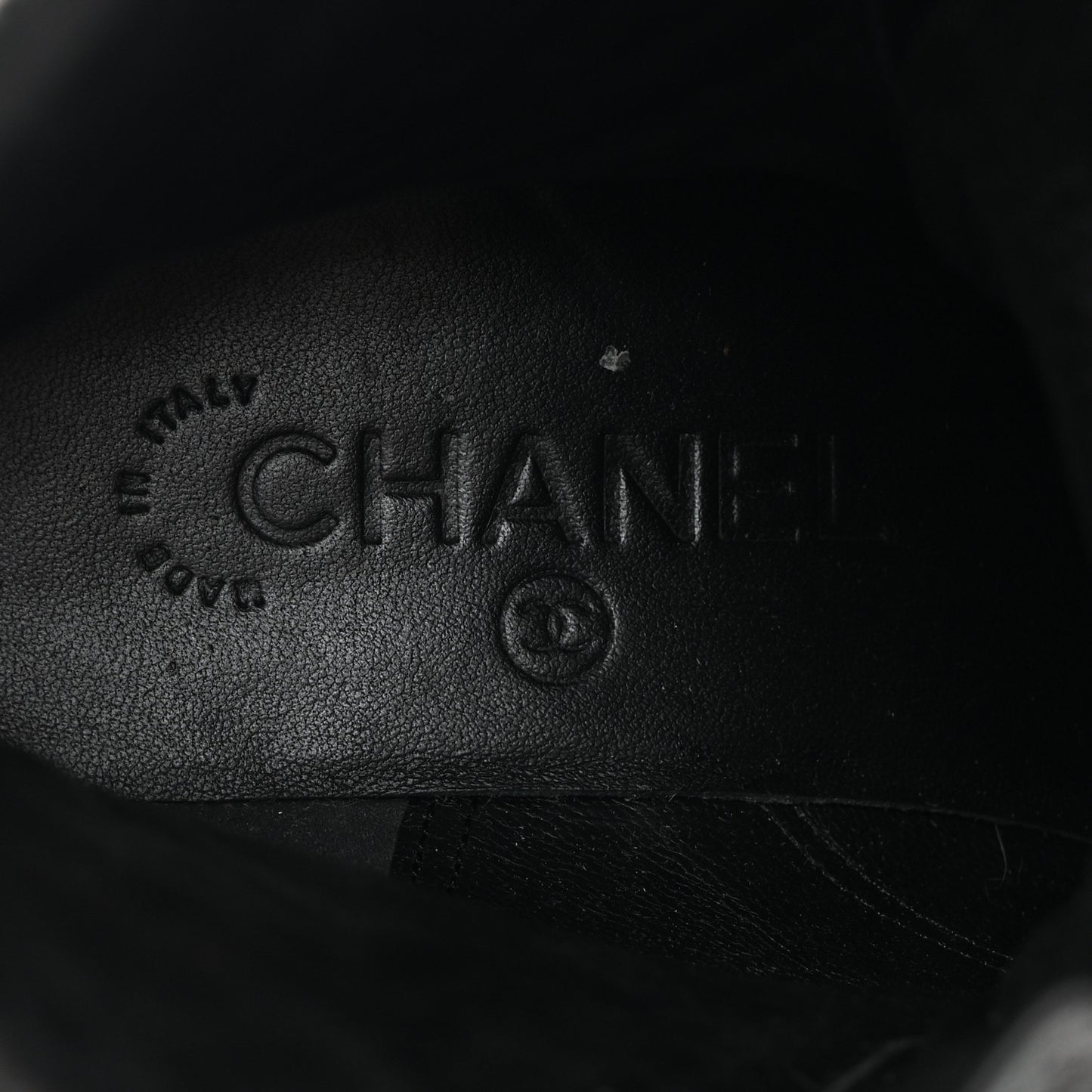 Calfskin Quilted Lace Up Combat Boots 37 Black