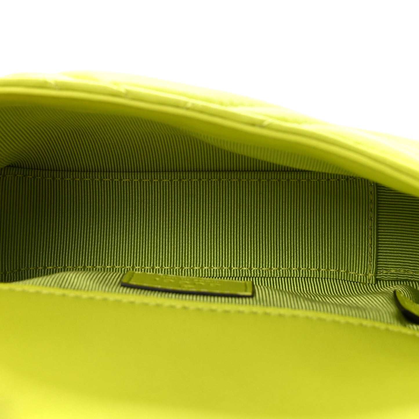 Lambskin Matelasse Mini GG Marmont Shoulder Bag Bright Green