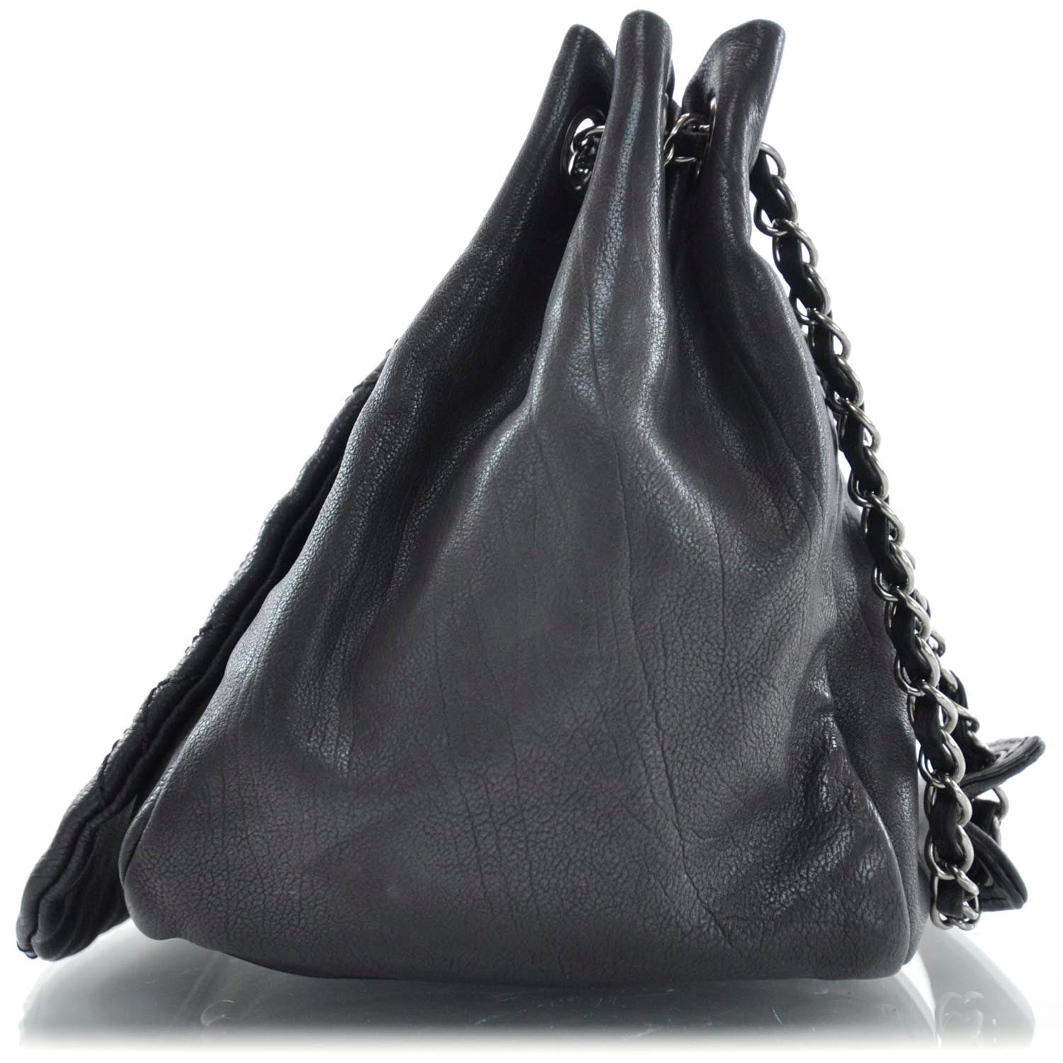 Chanel Leather Diamond Stitch Flap Black 4 of 9