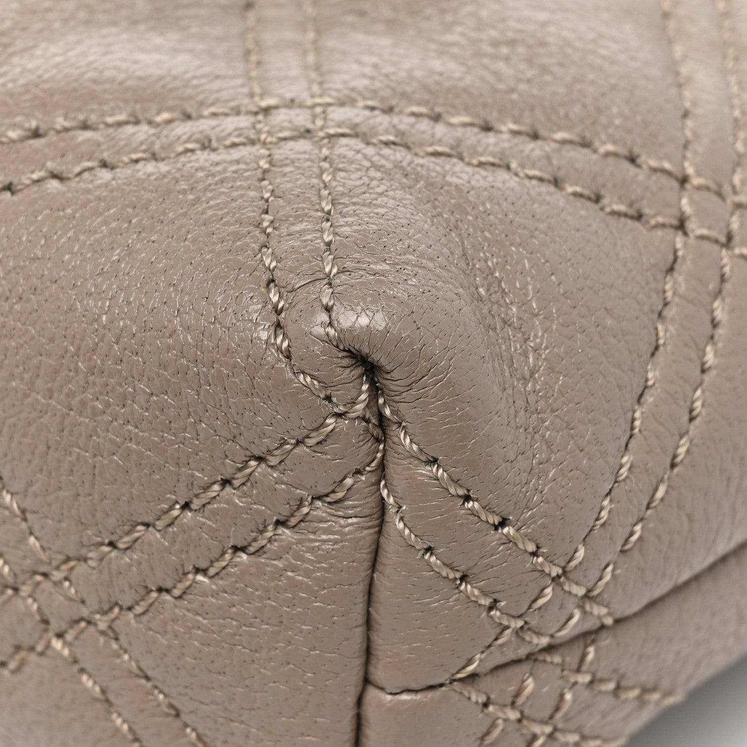 Marc Jacobs Lacquered Lambskin Baroque Single Flap Grey 13 of 15