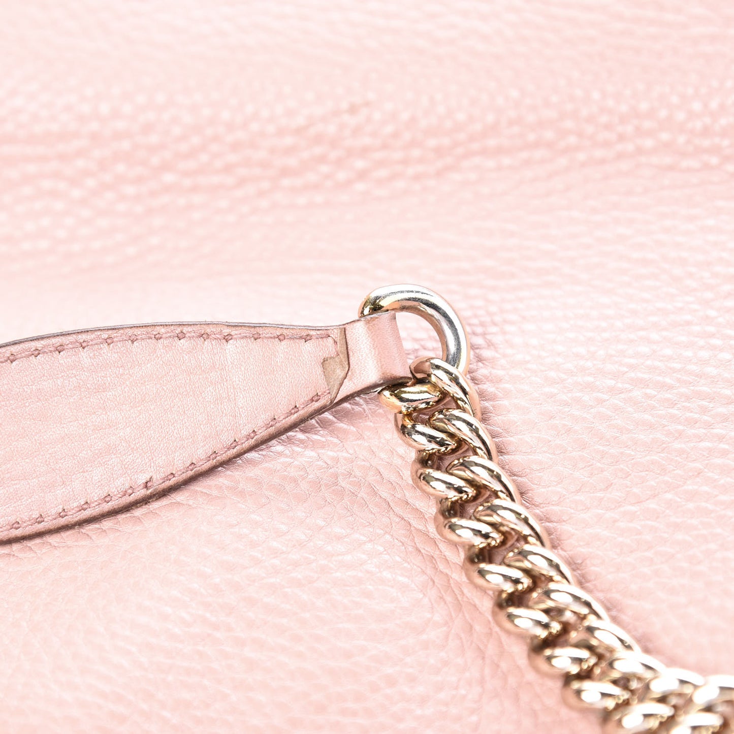 Pebbled Calfskin Medium Soho Chain Shoulder Bag Dark Cipria