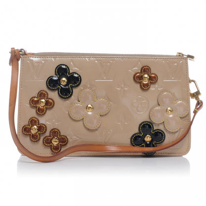 Louis Vuitton Vernis Lexington Fleurs Pochette Beige 1 of 7