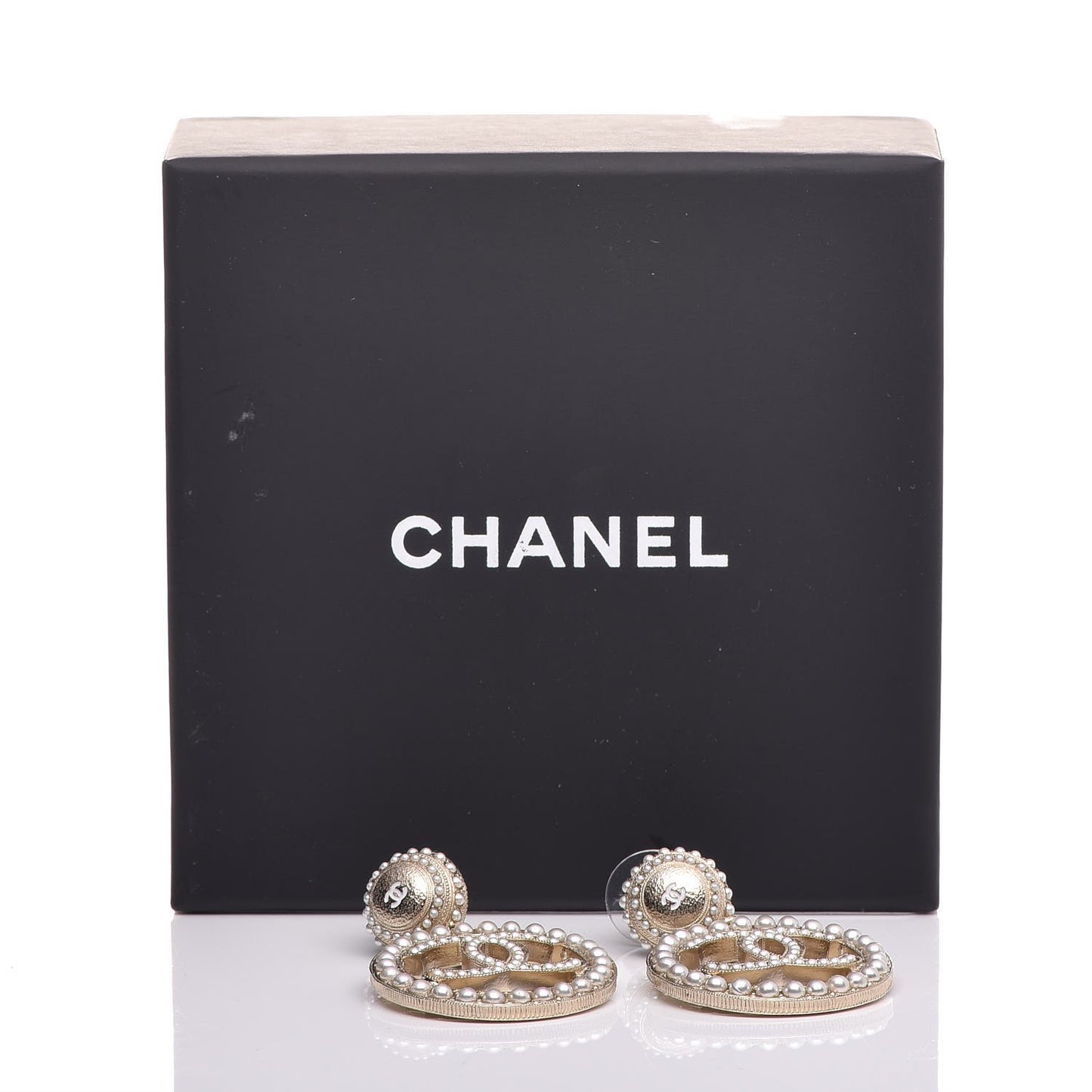 Pearl CC Dangle Earrings Gold