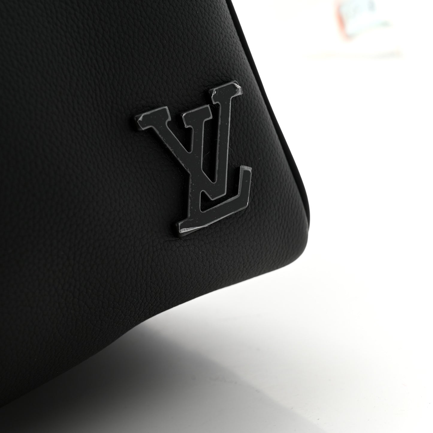 Grained Calfskin Aerogram Keepall Bandouliere 40 Black