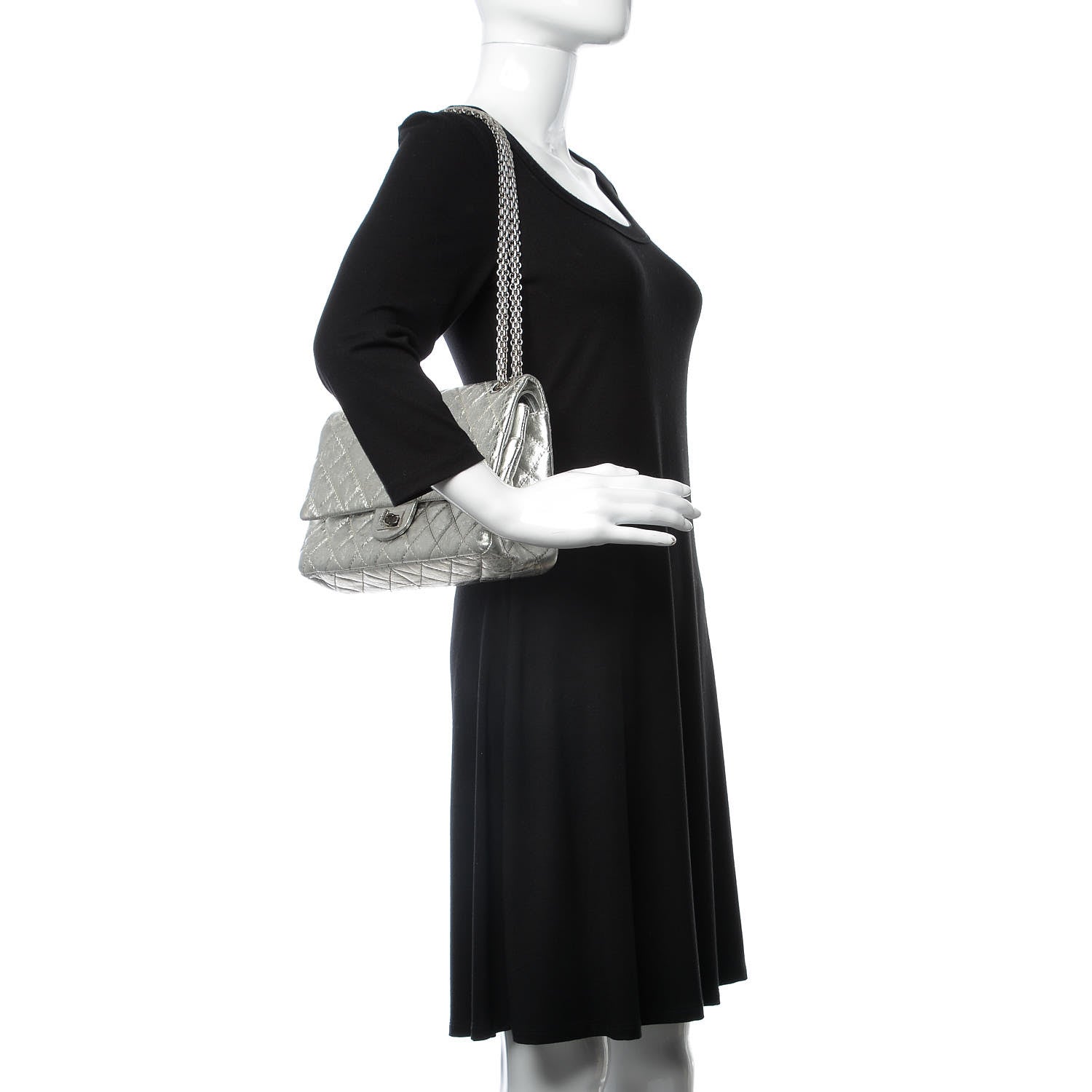Chanel Metallic Aged Calfskin Quilted 2.55 Reissue 226 Flap Silver 3 of 16